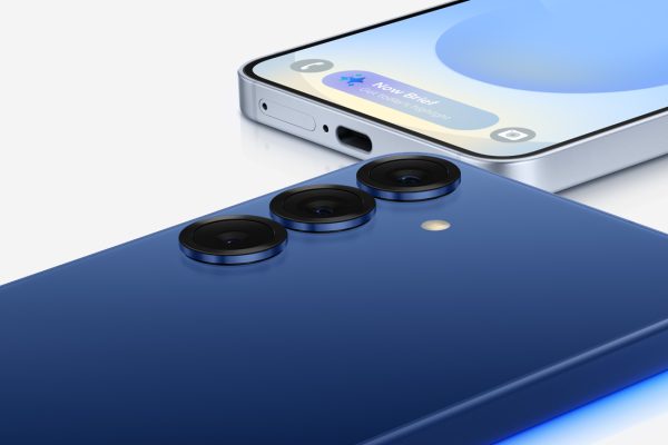 Samsung Galaxy S25: A Compact Powerhouse with AI Integration Samsung Galaxy S25